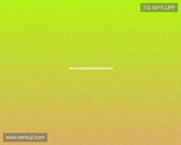 《破产姐妹》：当辛辣与梦想碰撞，一杯马提尼里的都市生存法则